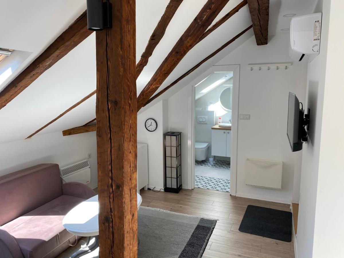 West Studio Apartment Sarajevo Ngoại thất bức ảnh