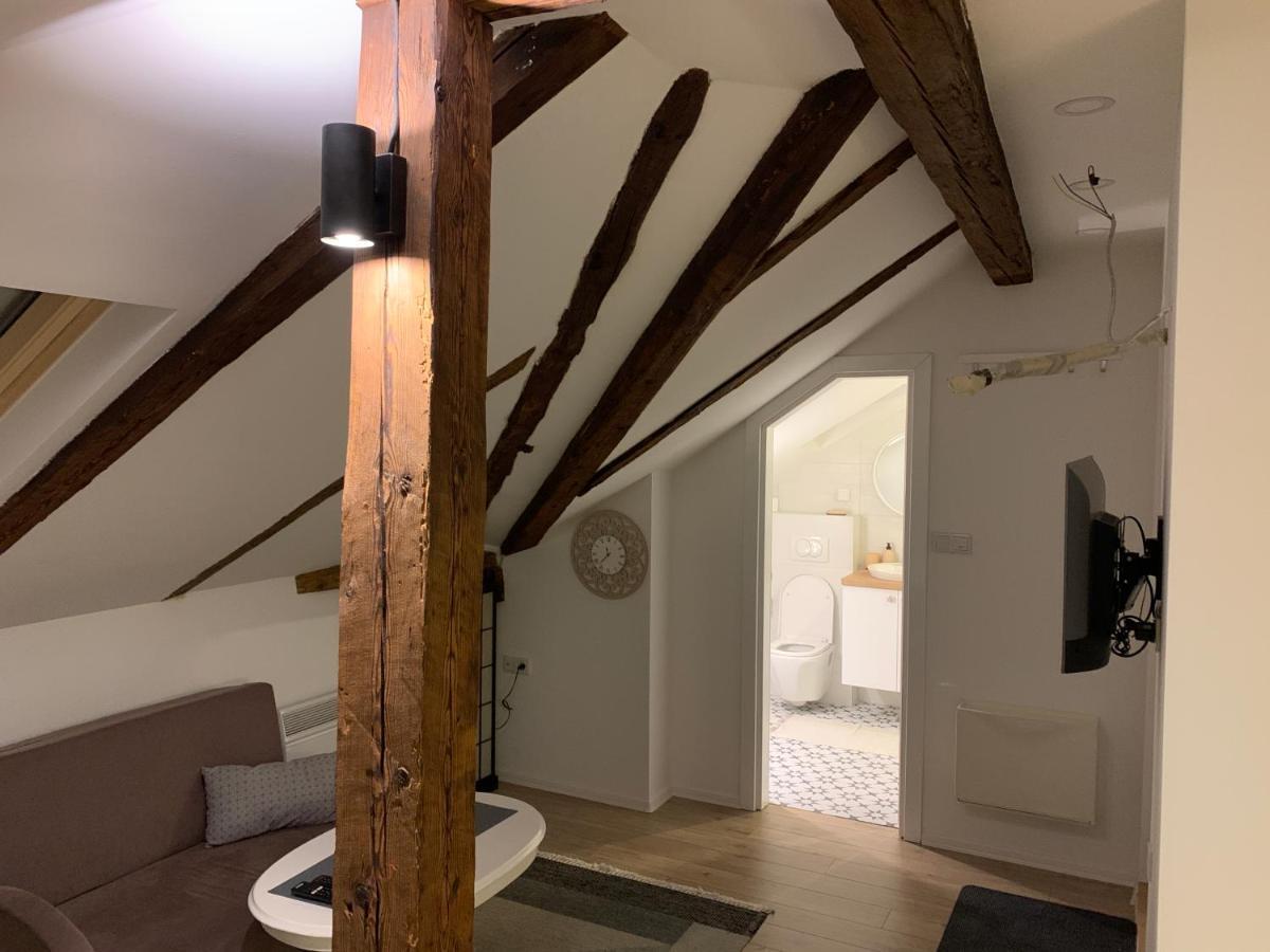 West Studio Apartment Sarajevo Ngoại thất bức ảnh