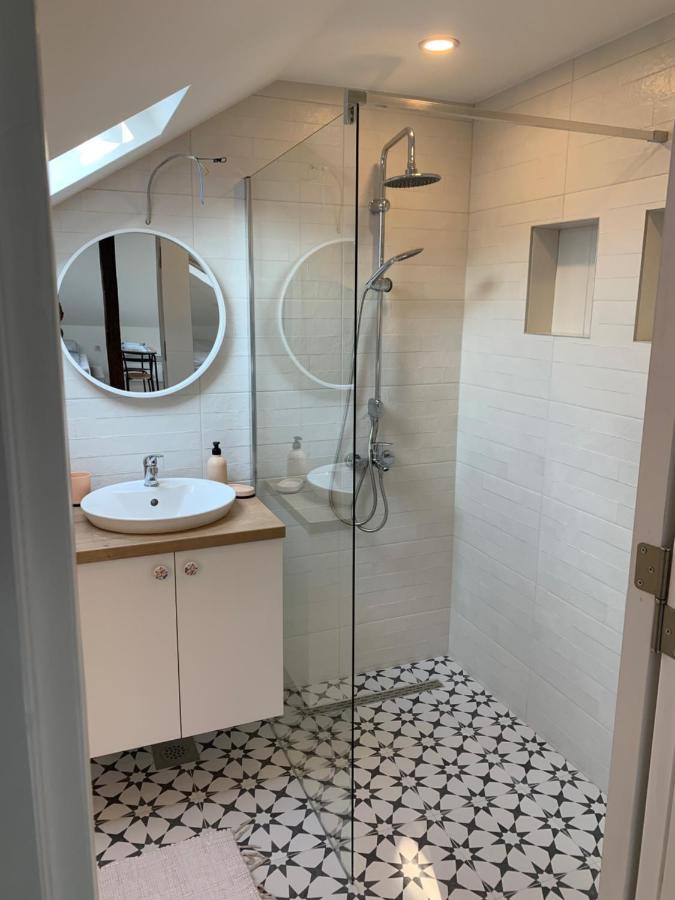 West Studio Apartment Sarajevo Ngoại thất bức ảnh