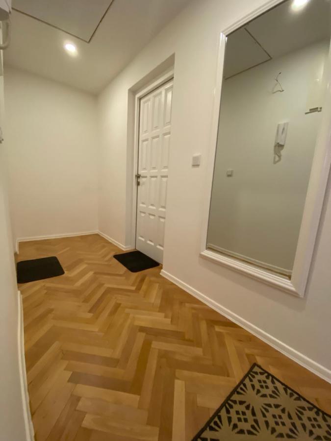 West Studio Apartment Sarajevo Ngoại thất bức ảnh