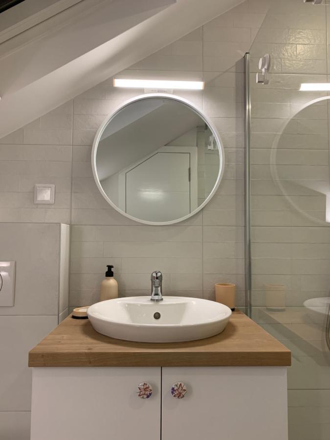 West Studio Apartment Sarajevo Ngoại thất bức ảnh